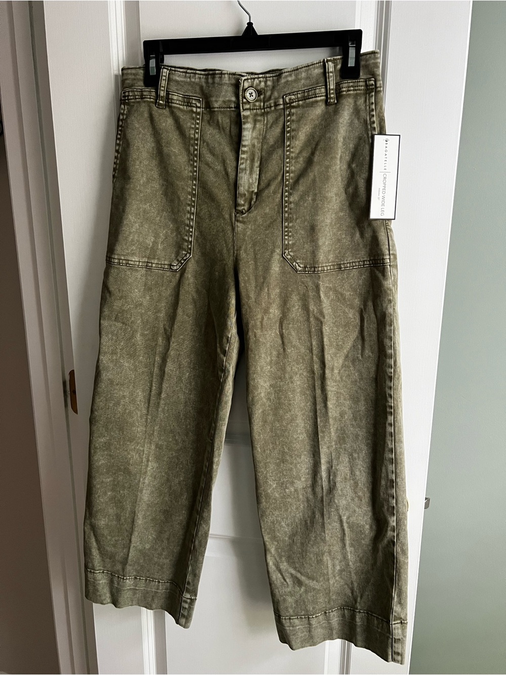 Bagatelle NWT High Rise Cropped Wide Leg Utility Pants Olive Green Mineral Wash